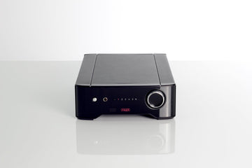 Rega Brio Amp frontal 1