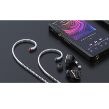 Cargar imagen en el visor de la galería, FiiO FH7 editorial 1
