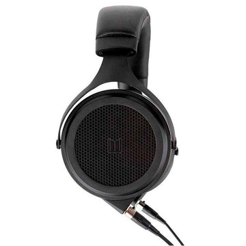 Monolith M1570